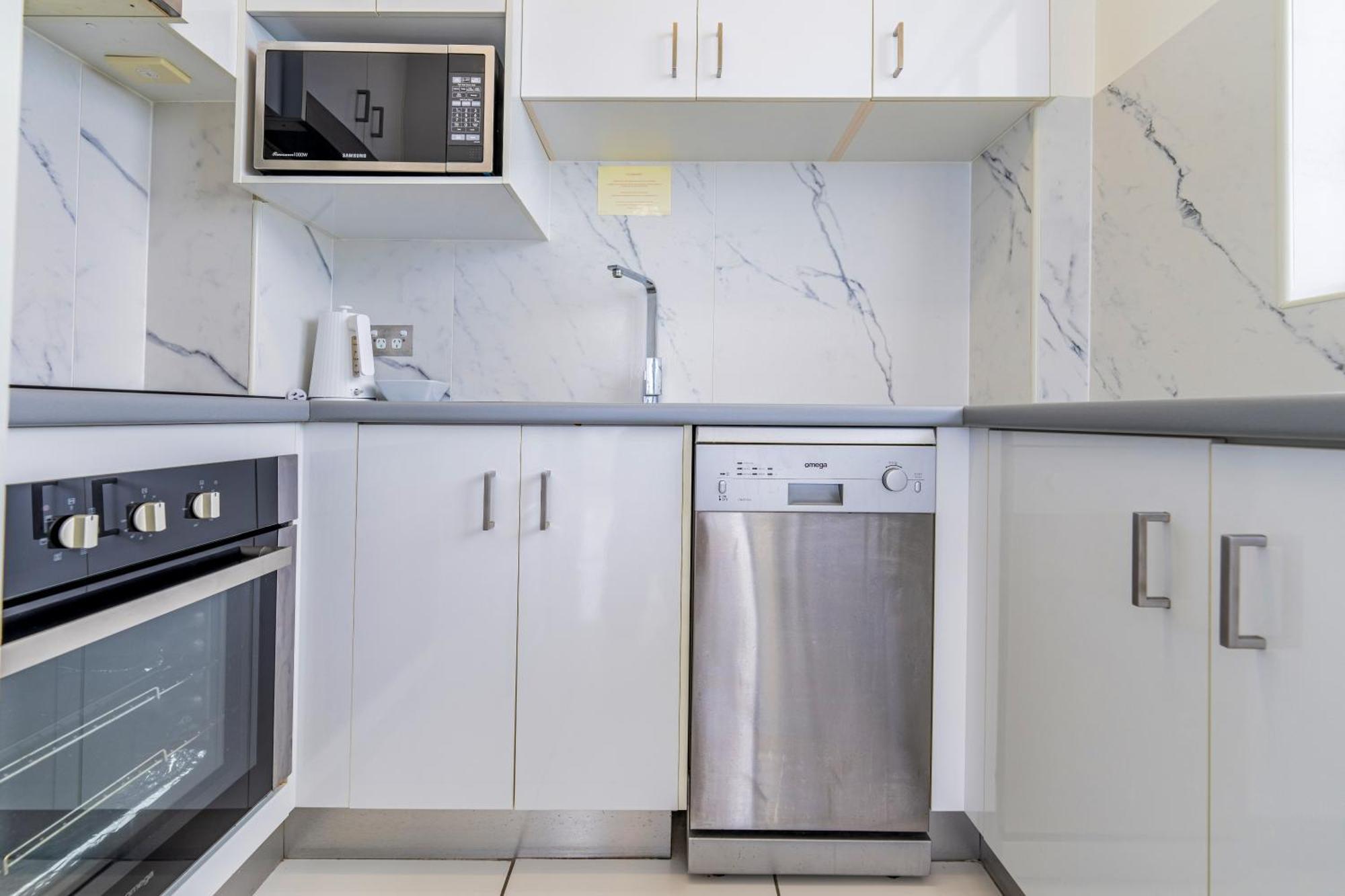 Olympus Beachfront Apartments Gold Coast Extérieur photo
